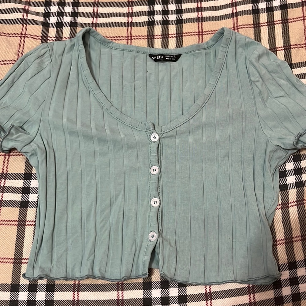 Xs crop top from shein!